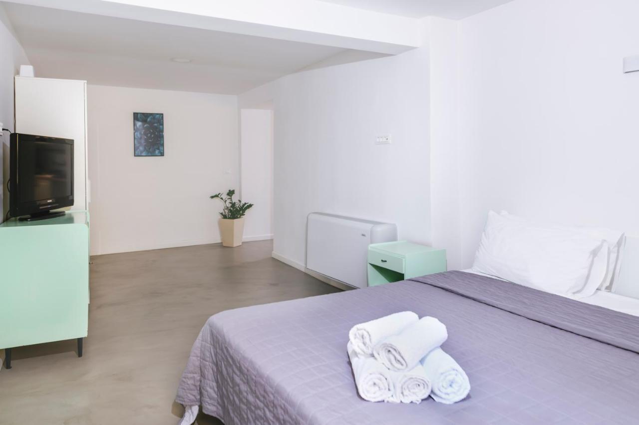 M9 Rooms Izola Eksteriør bilde